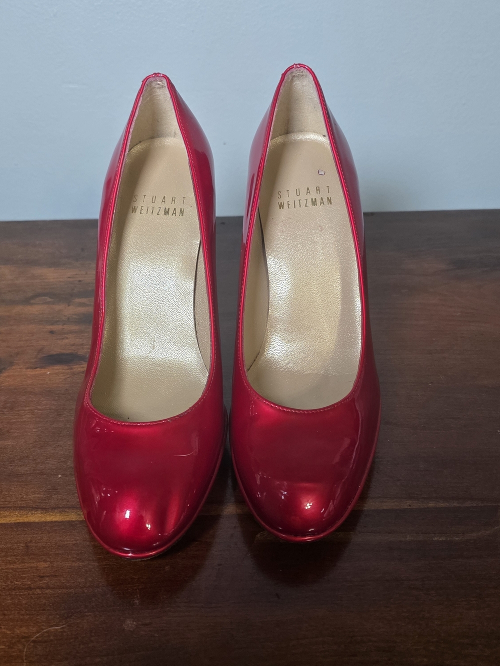 Stuart Weitzman Red Patent Leather Round-Toe Pumps